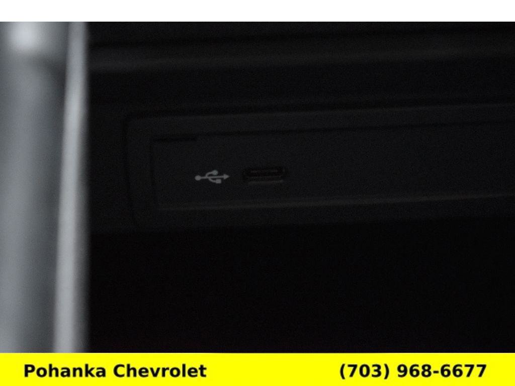 Used 2023 Mercedes-Benz GLB 250 4MATIC image 19