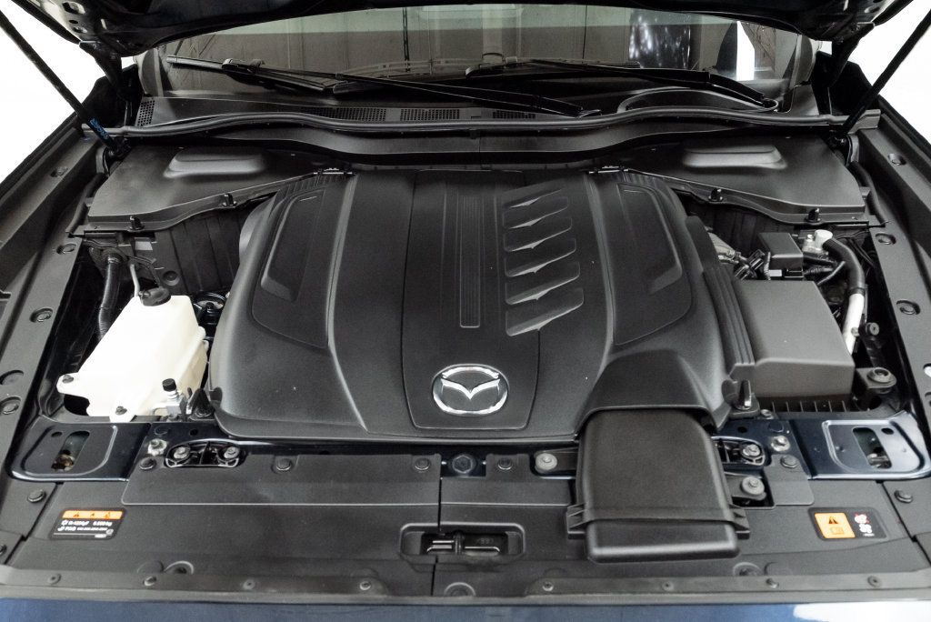 Used 2024 MAZDA CX-90 3.3 Turbo w/ Select Package AWD/4WD image 3