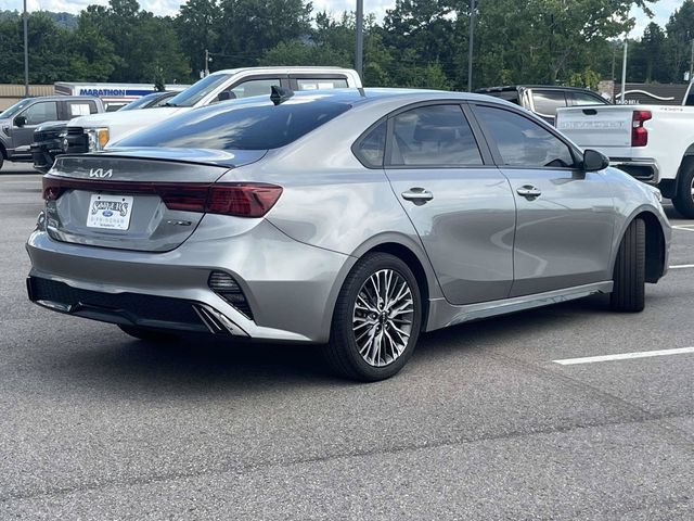 Used 2022 Kia Forte GT-Line w/ GT-Line Premium Package FWD image 3