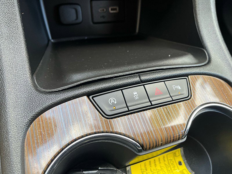 Used 2020 GMC Acadia SLE w/ Driver Convenience Package image 38