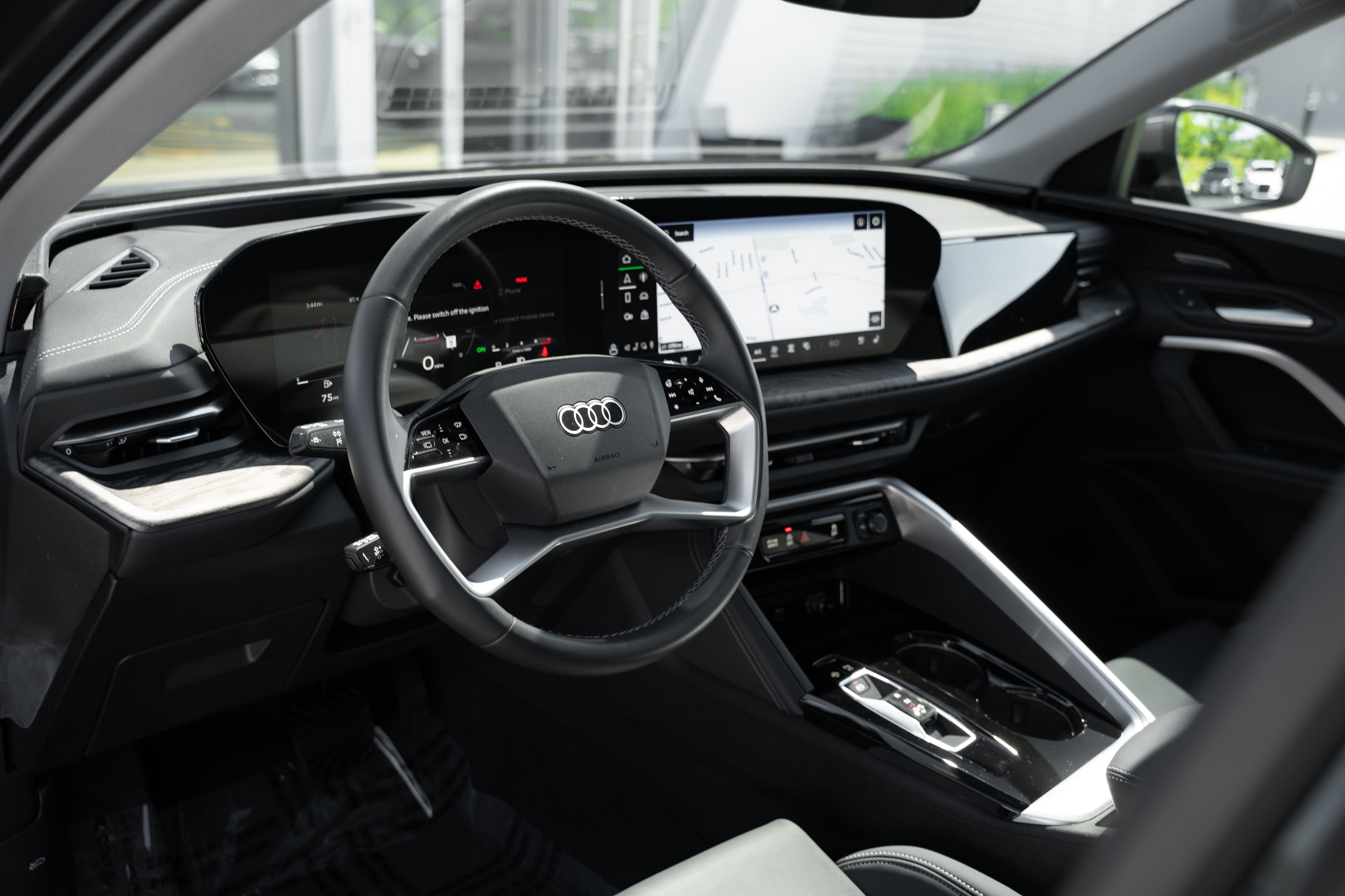 Certified 2025 Audi Q5 Premium Plus w/ Premium Plus AWD/4WD image 10