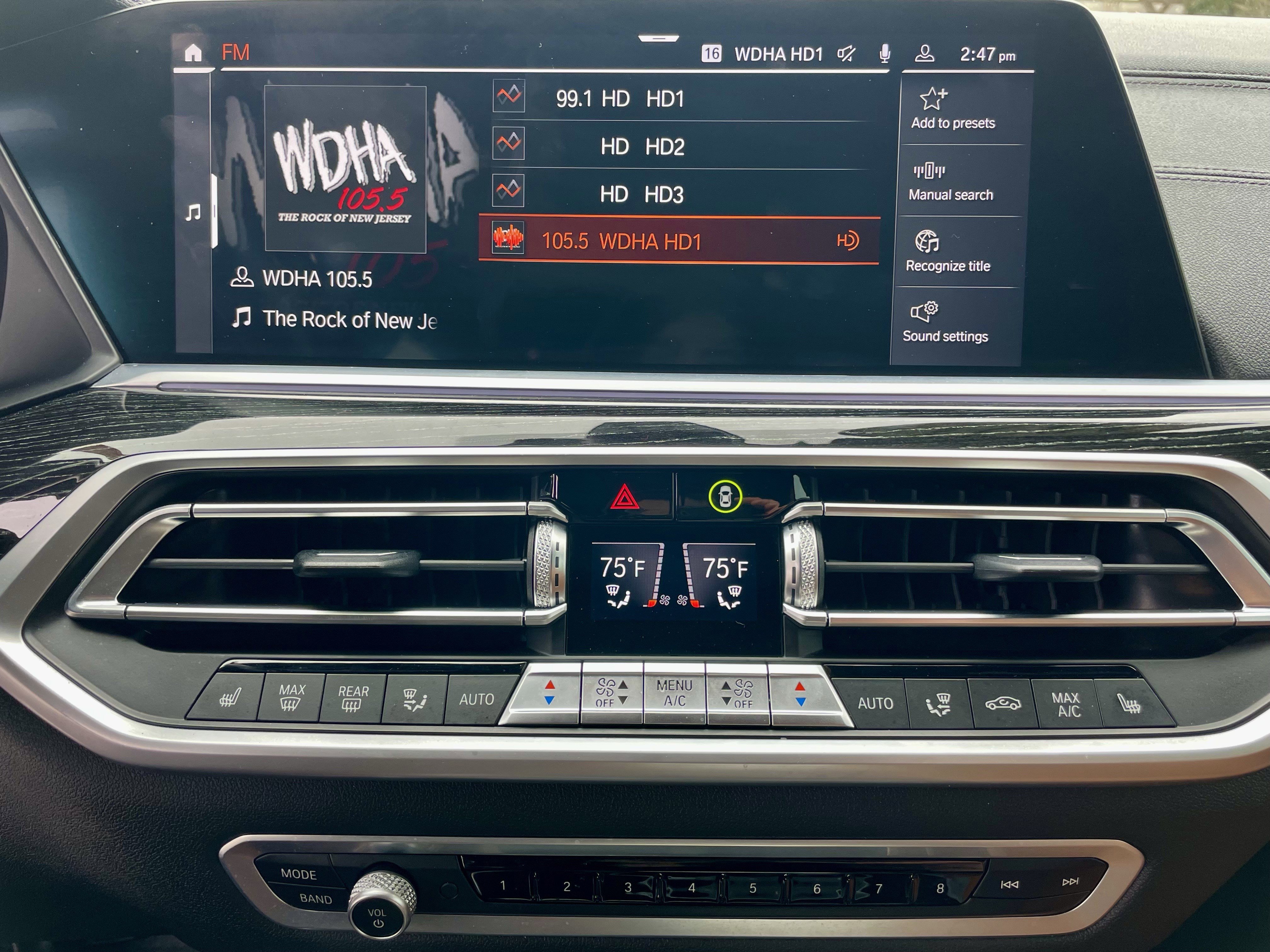 Used 2021 BMW X7 xDrive40i w/ M Sport Package image 29