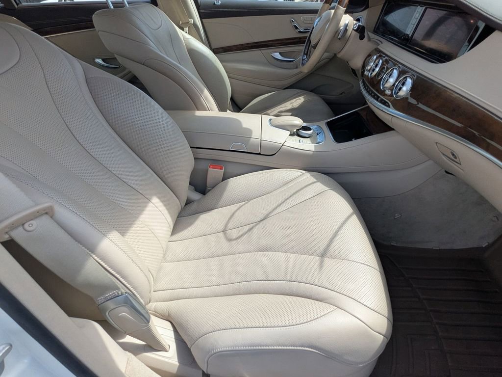 Used 2014 Mercedes-Benz S 550 Sedan image 20