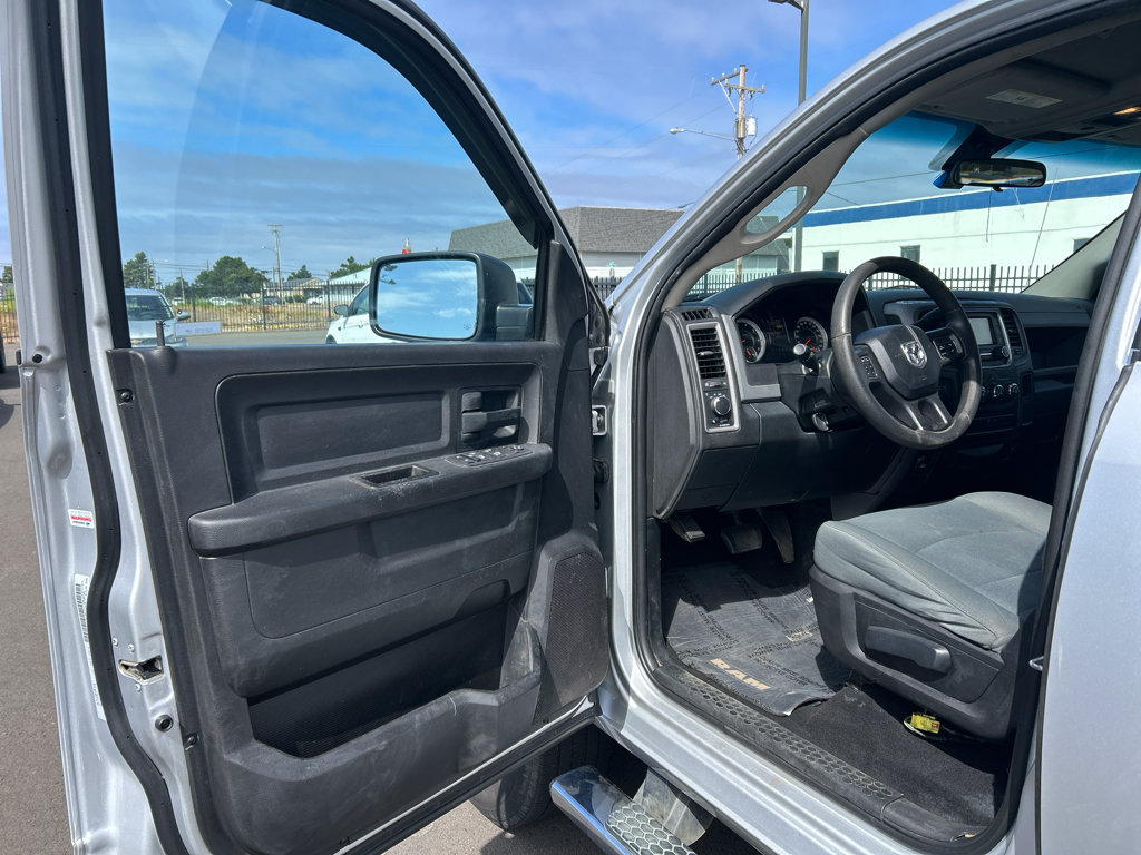 Used 2018 RAM 2500 Tradesman w/ Chrome Appearance Group AWD/4WD image 15