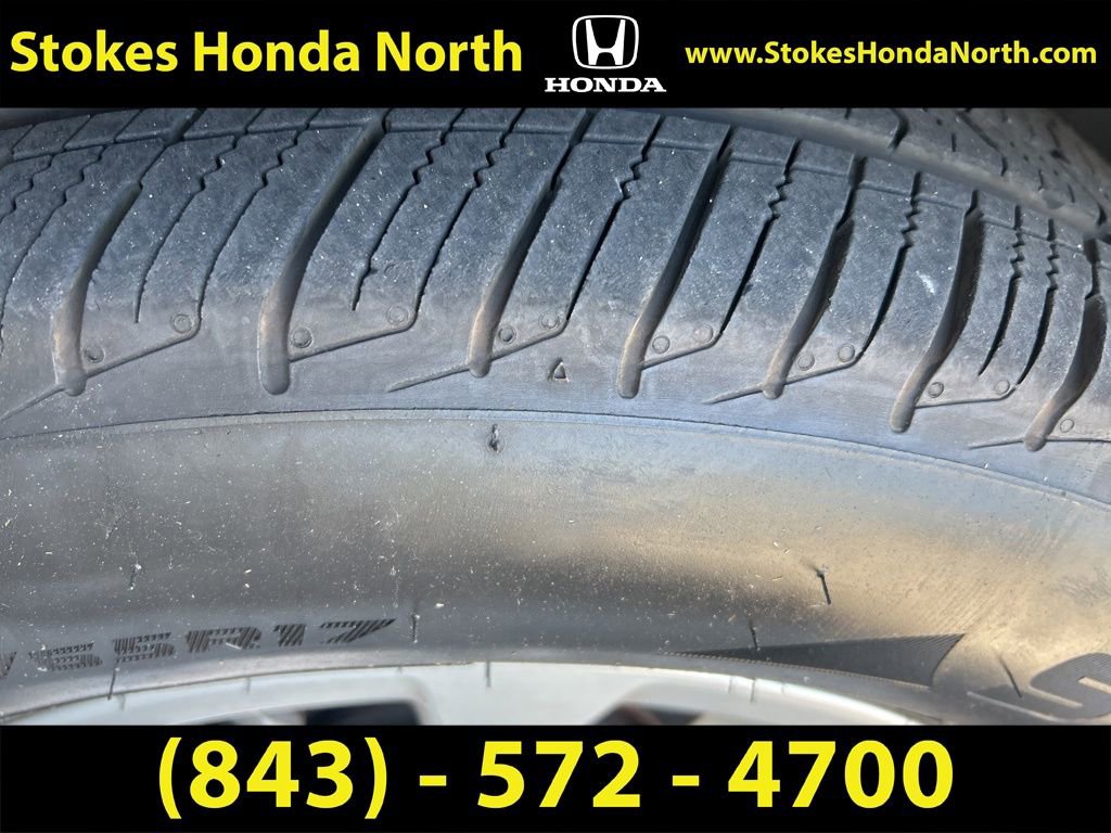 Used 2023 Kia Carnival LX image 17