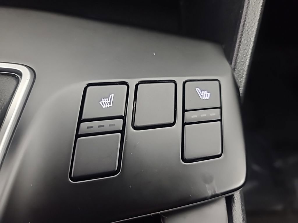 Used 2025 Kia Sportage LX image 37