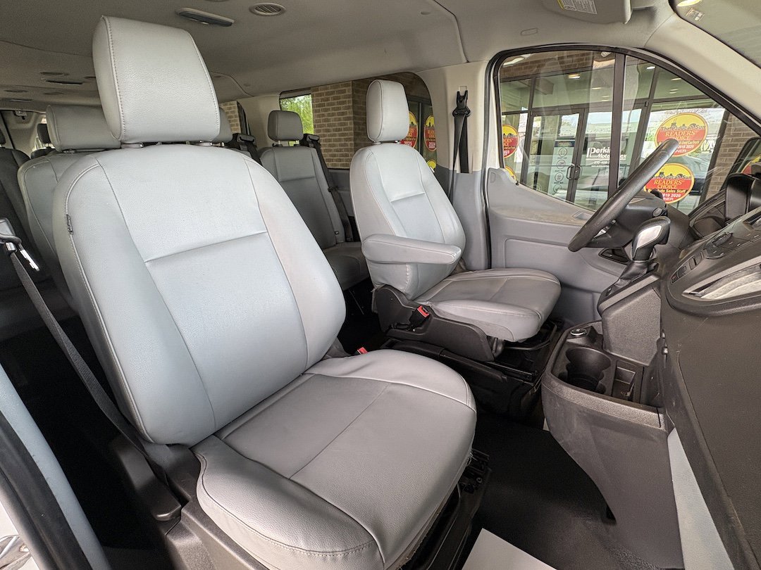 Used 2017 Ford Transit 350 XL image 21