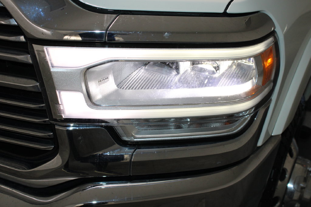 Used 2019 RAM 3500 Laramie AWD/4WD image 58