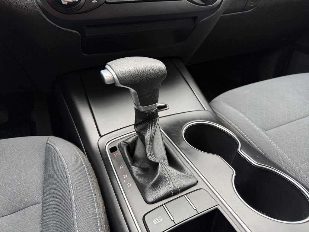 Used 2019 Kia Sorento LX image 15