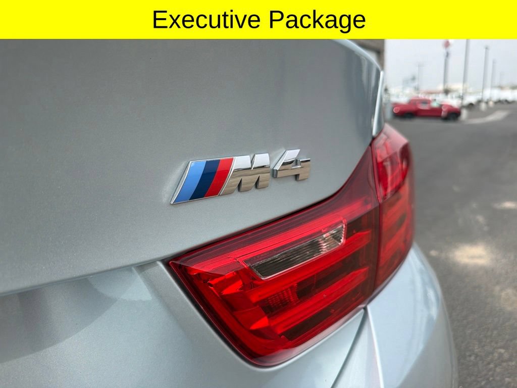 Used 2016 BMW M4 Coupe RWD image 9