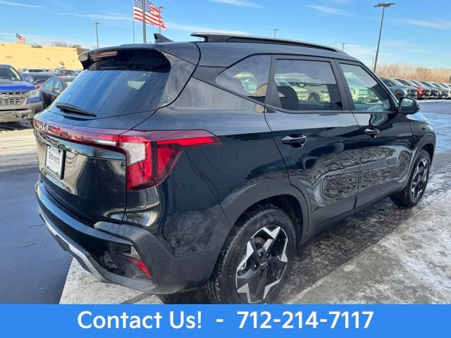 New 2026 Kia Seltos S image 8