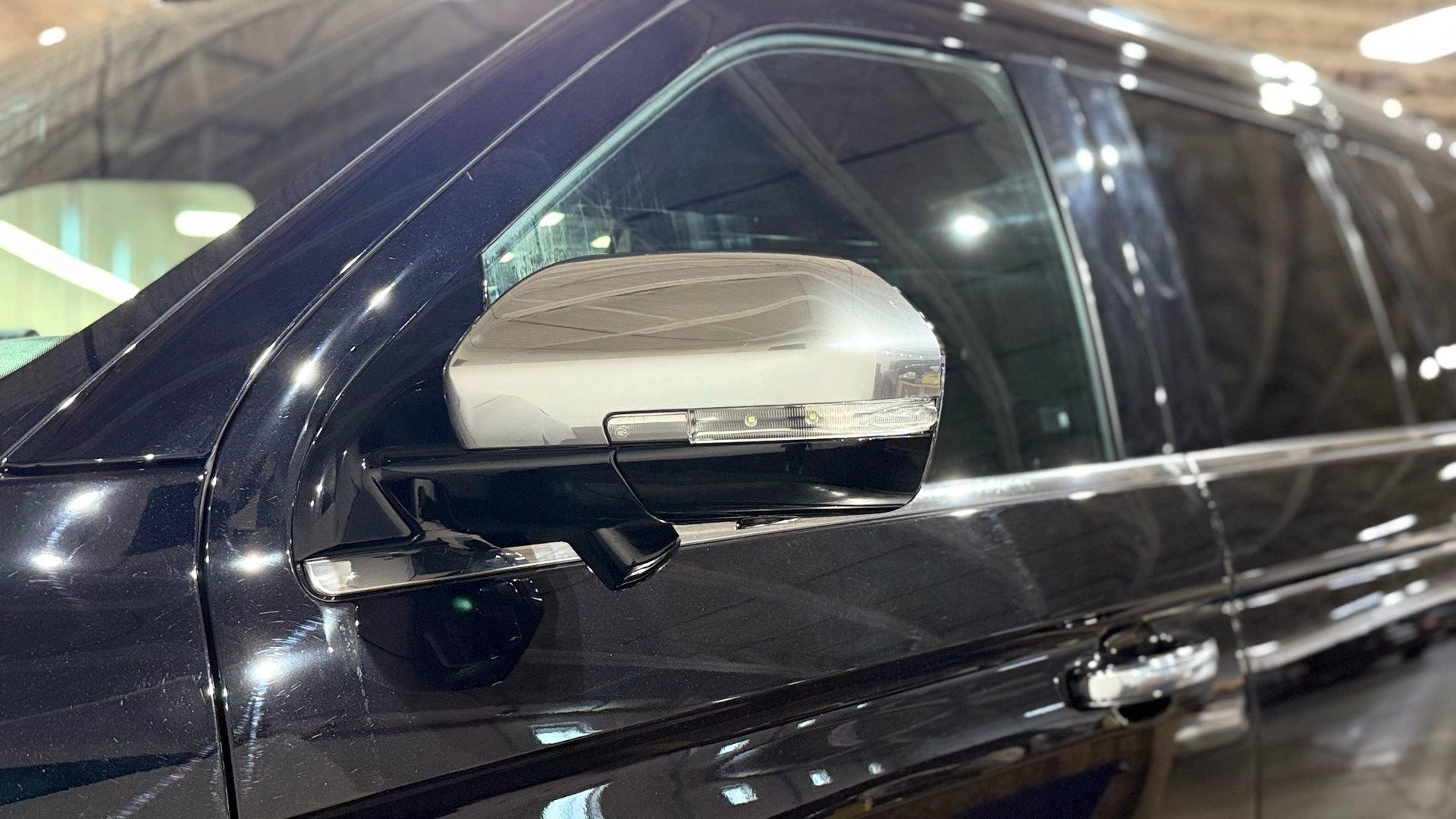 Used 2022 Ford Expedition Platinum image 15