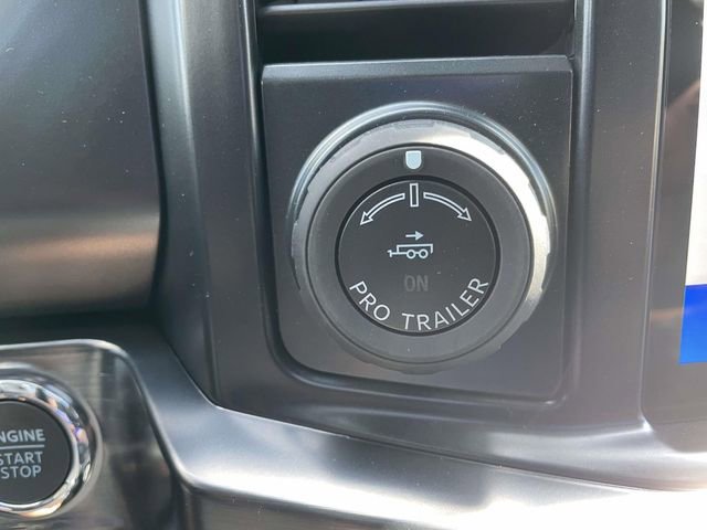 New 2026 Ford F250 Lariat w/ Black Appearance Package image 24