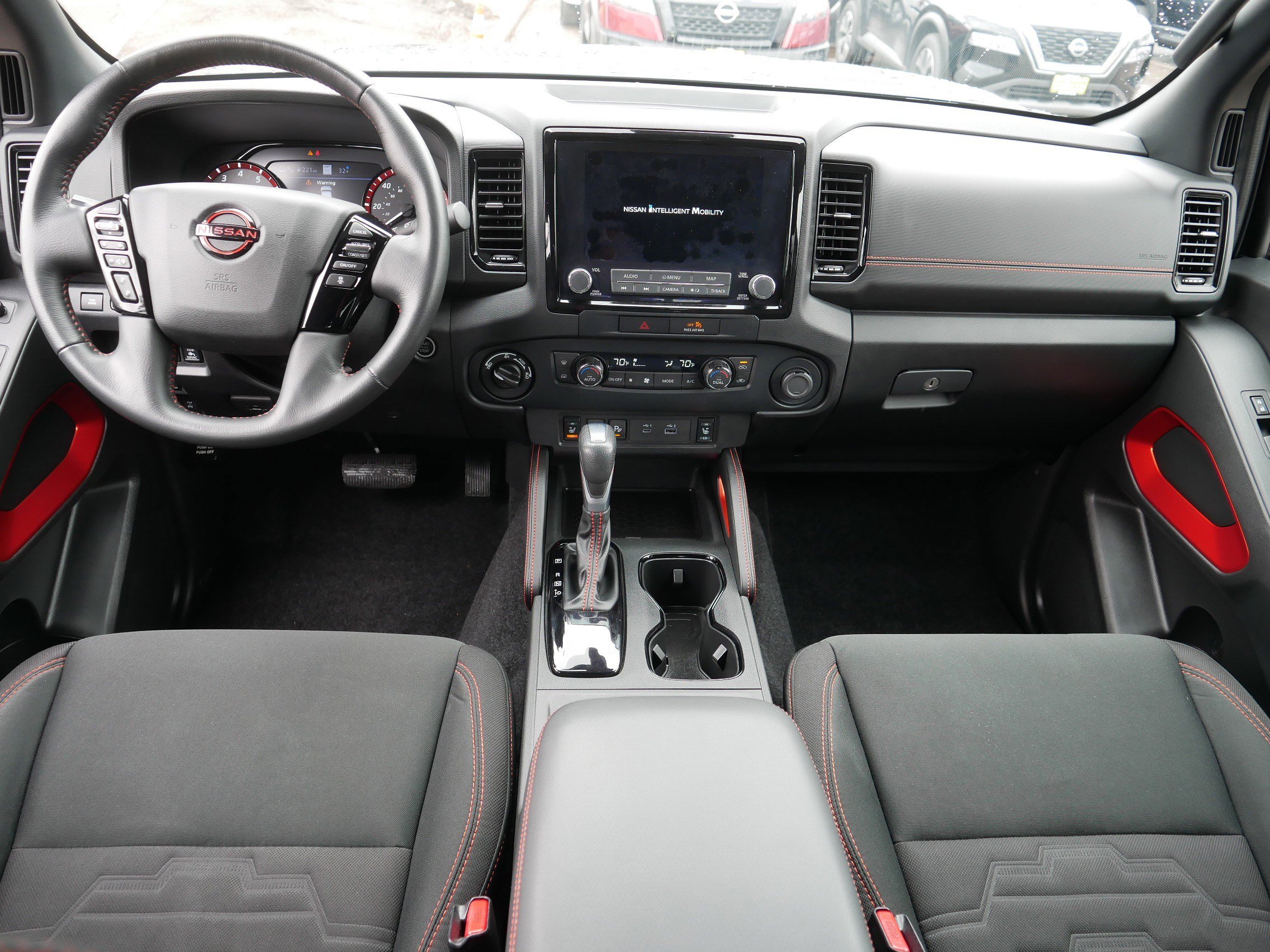 Certified 2022 Nissan Frontier PRO-4X image 10