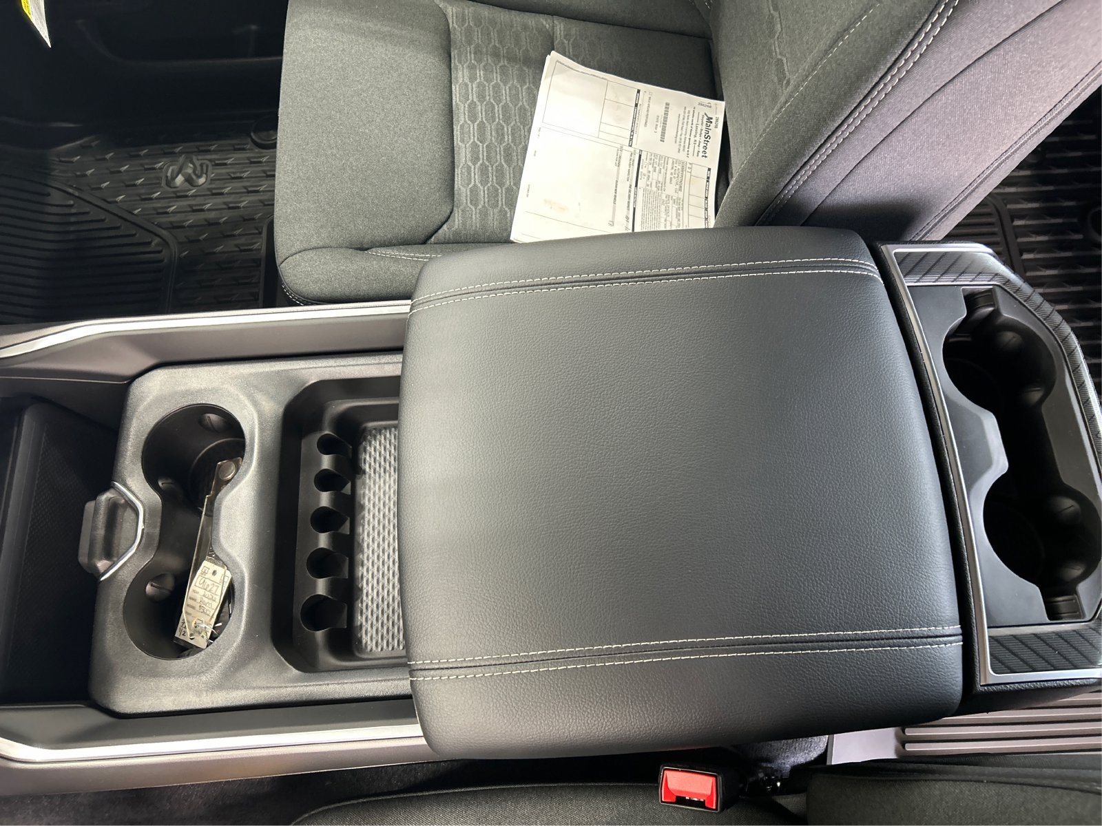 New 2026 RAM 1500 Big Horn AWD/4WD image 13