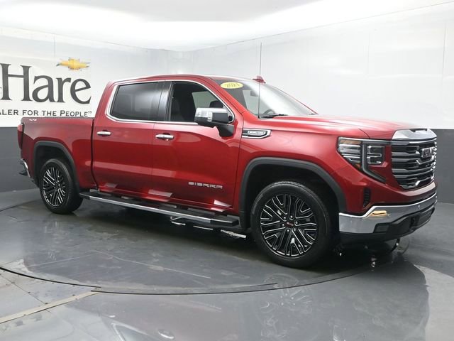 Used 2024 GMC Sierra 1500 SLT w/ SLT Premium Plus Package AWD/4WD image 6
