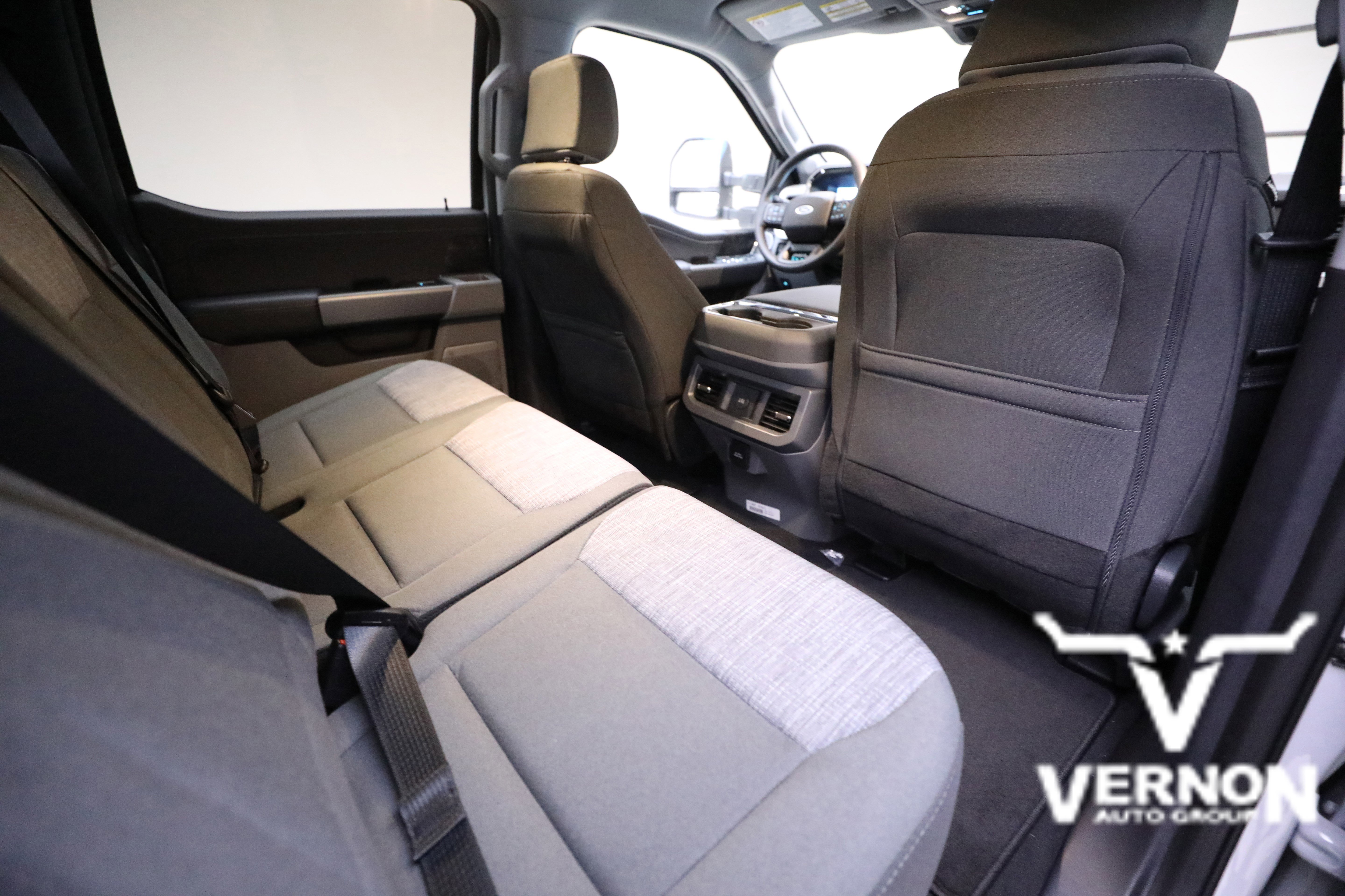 New 2026 Ford F250 XLT w/ XLT Premium Package image 12