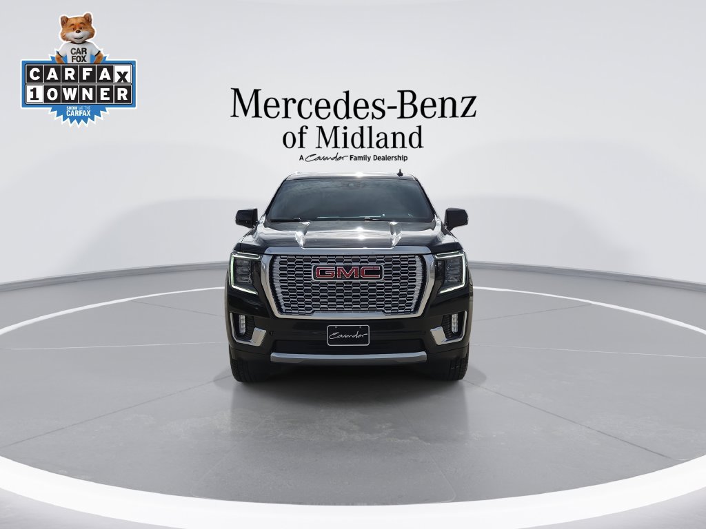 Used 2023 GMC Yukon XL Denali w/ Denali Reserve Package AWD/4WD image 3