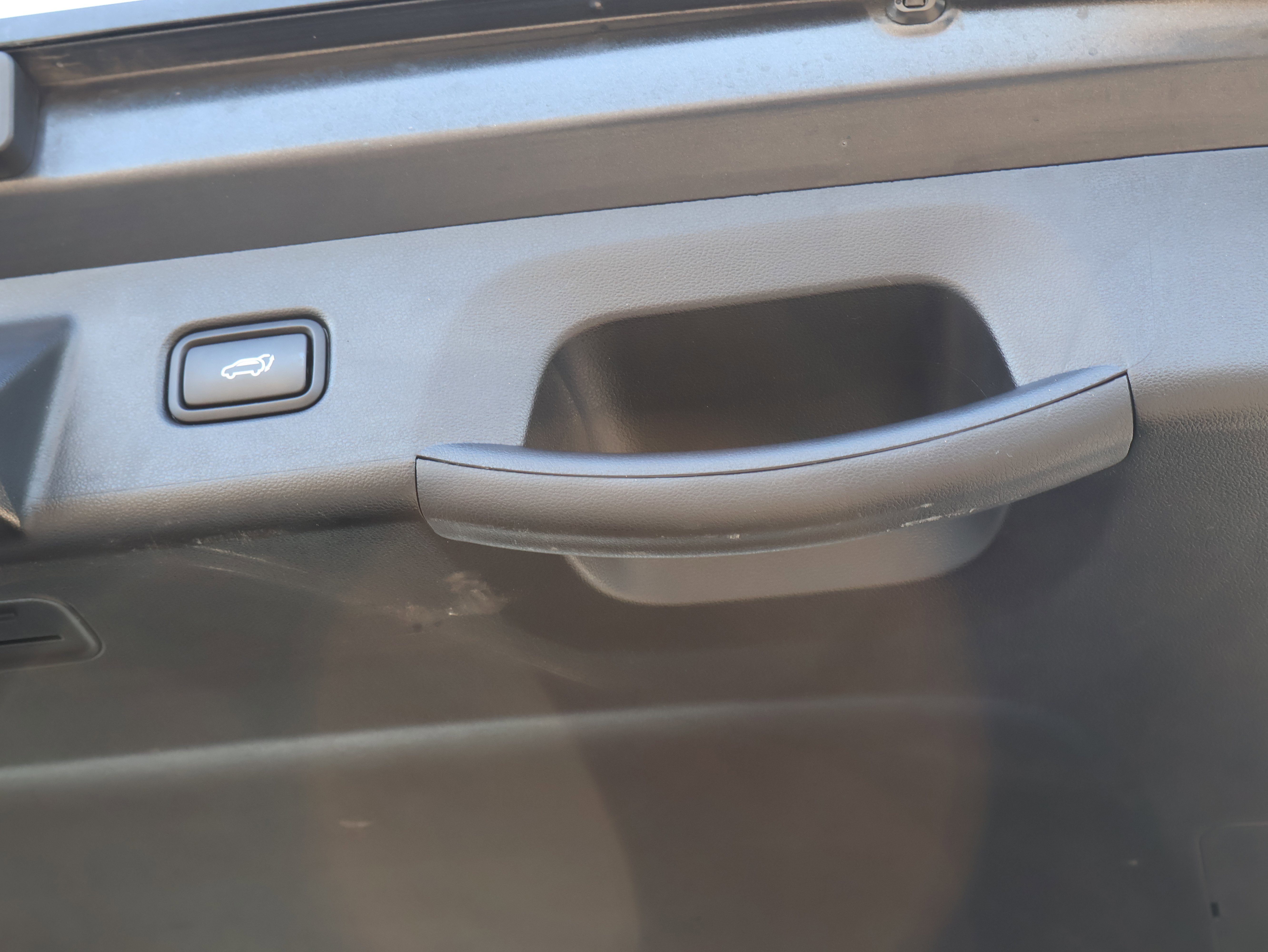 Used 2024 Hyundai Tucson Limited image 19