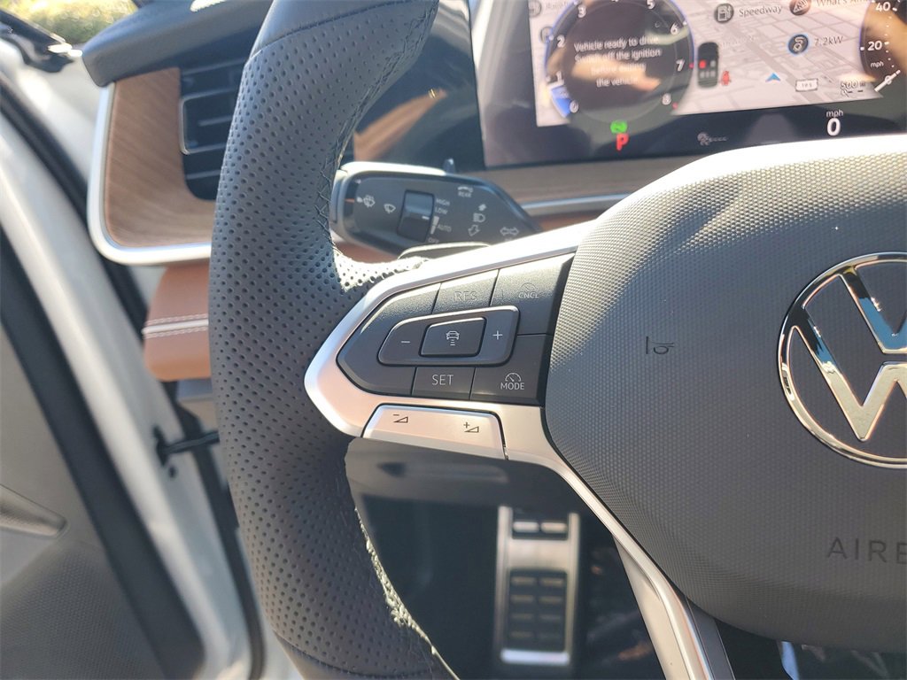 New 2026 Volkswagen Tiguan SEL R-Line image 29