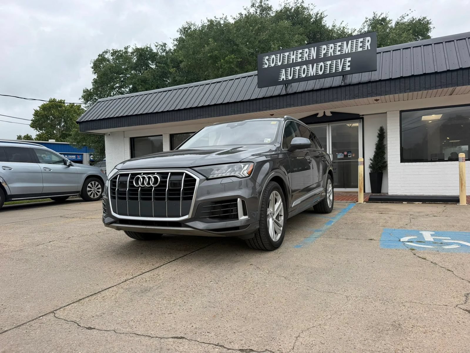 Used 2020 Audi Q7 3.0T Prestige w/ Prestige Package