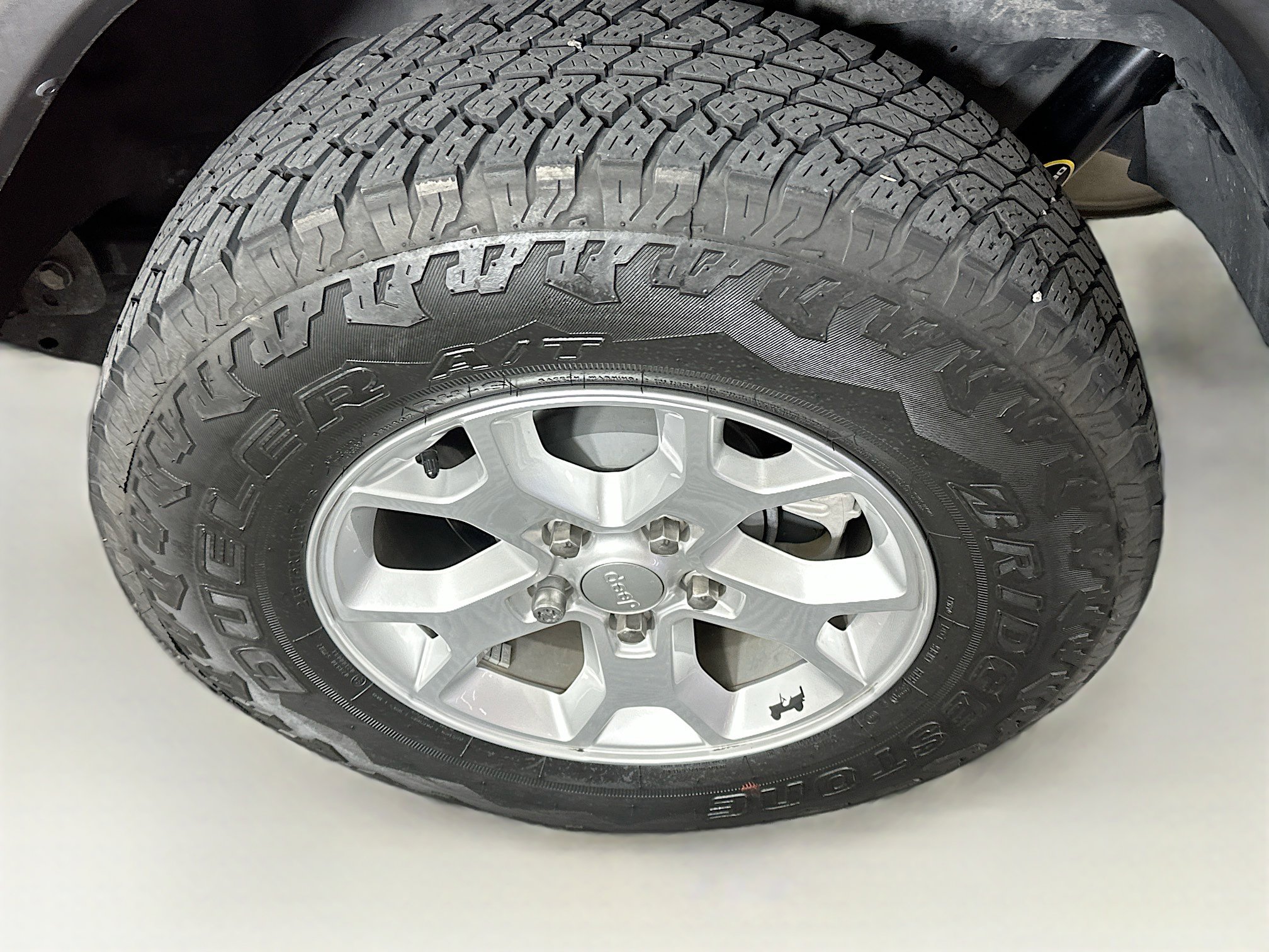Used 2021 Jeep Wrangler Sport AWD/4WD image 11