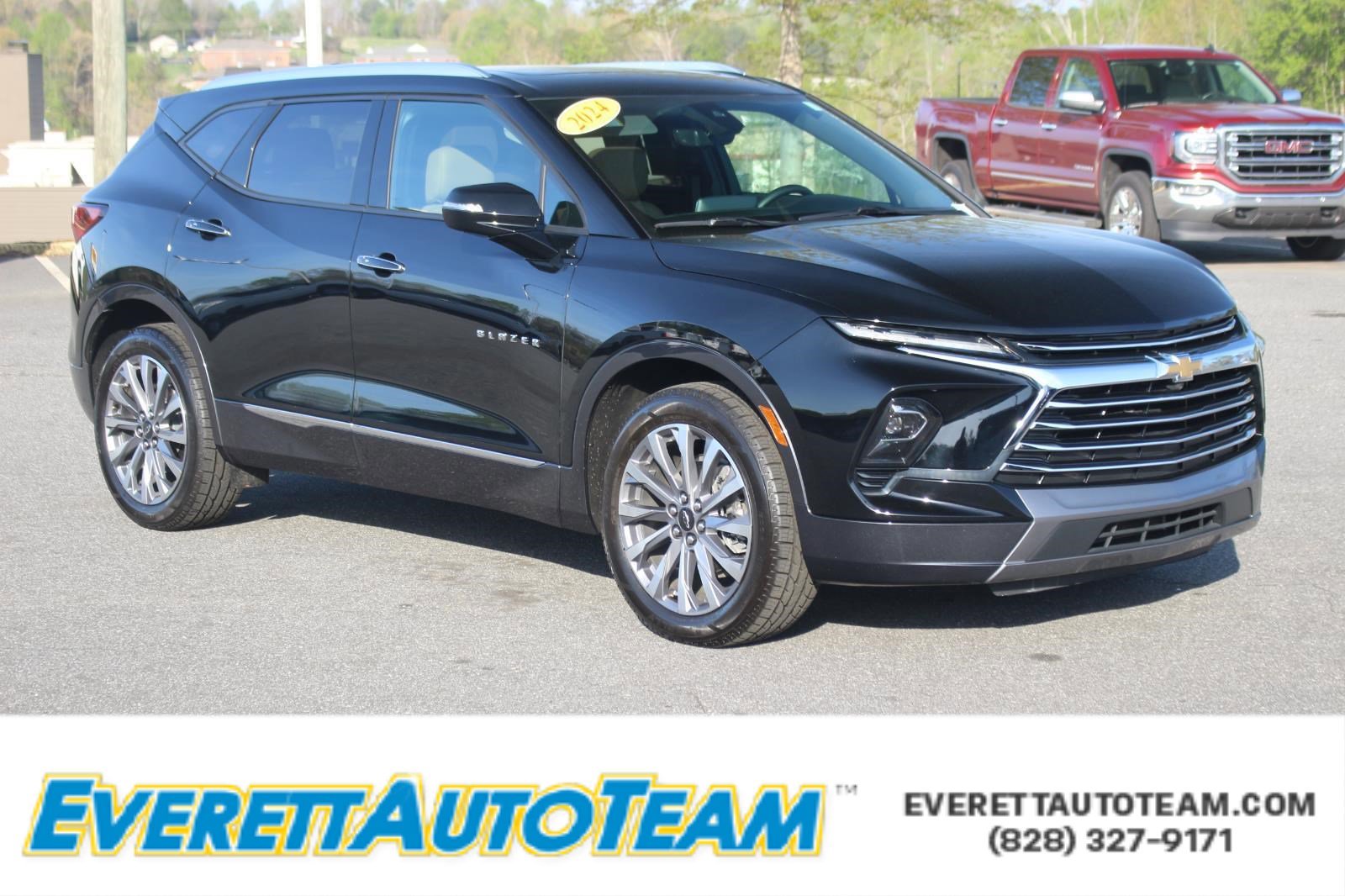 Used 2024 Chevrolet Blazer Premier w/ Driver Confidence II Package AWD/4WD image 1