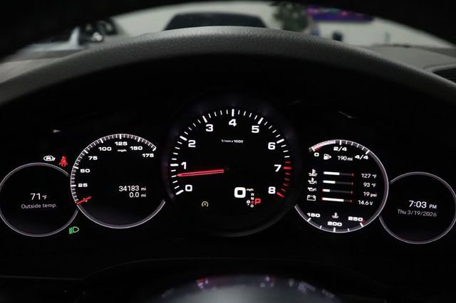 Used 2022 Porsche Cayenne Platinum Edition AWD/4WD image 35