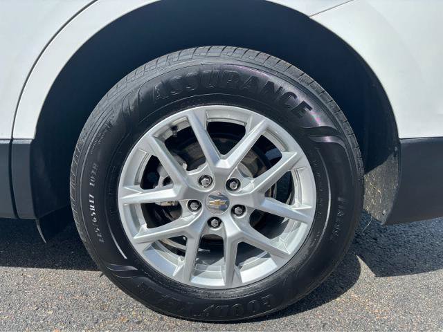 Used 2024 Chevrolet Equinox LT AWD/4WD image 4