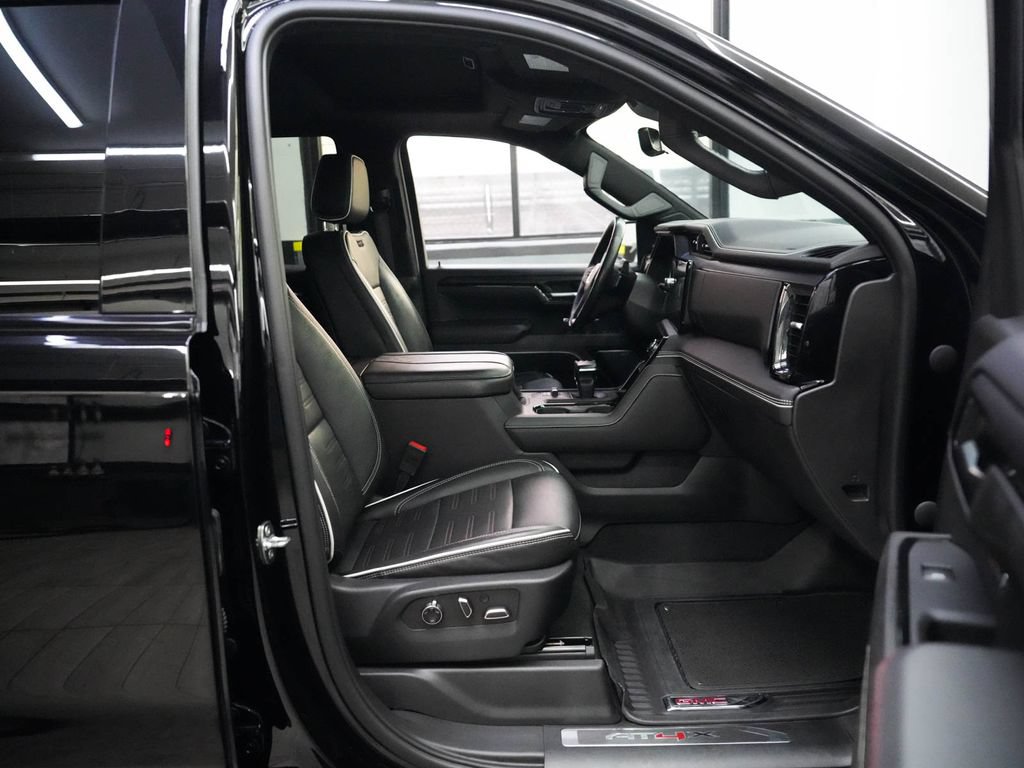 Used 2023 GMC Sierra 1500 AT4X AWD/4WD image 34