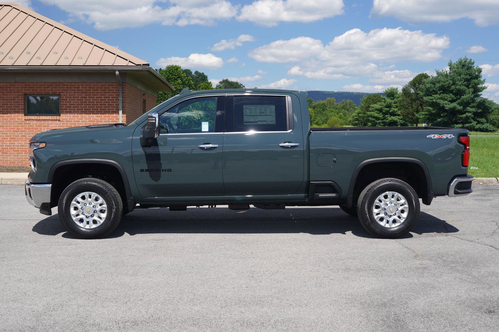 New 2025 Chevrolet Silverado 2500 LTZ w/ LTZ Premium Package image 7