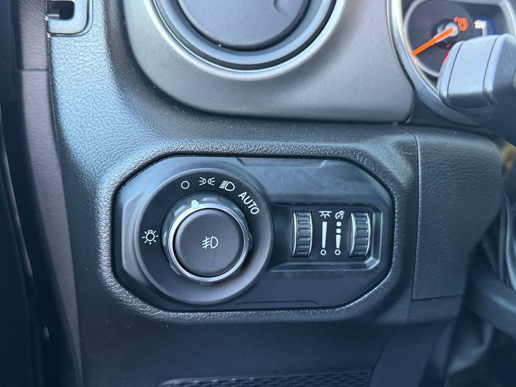 Used 2022 Jeep Wrangler Unlimited Sport image 16