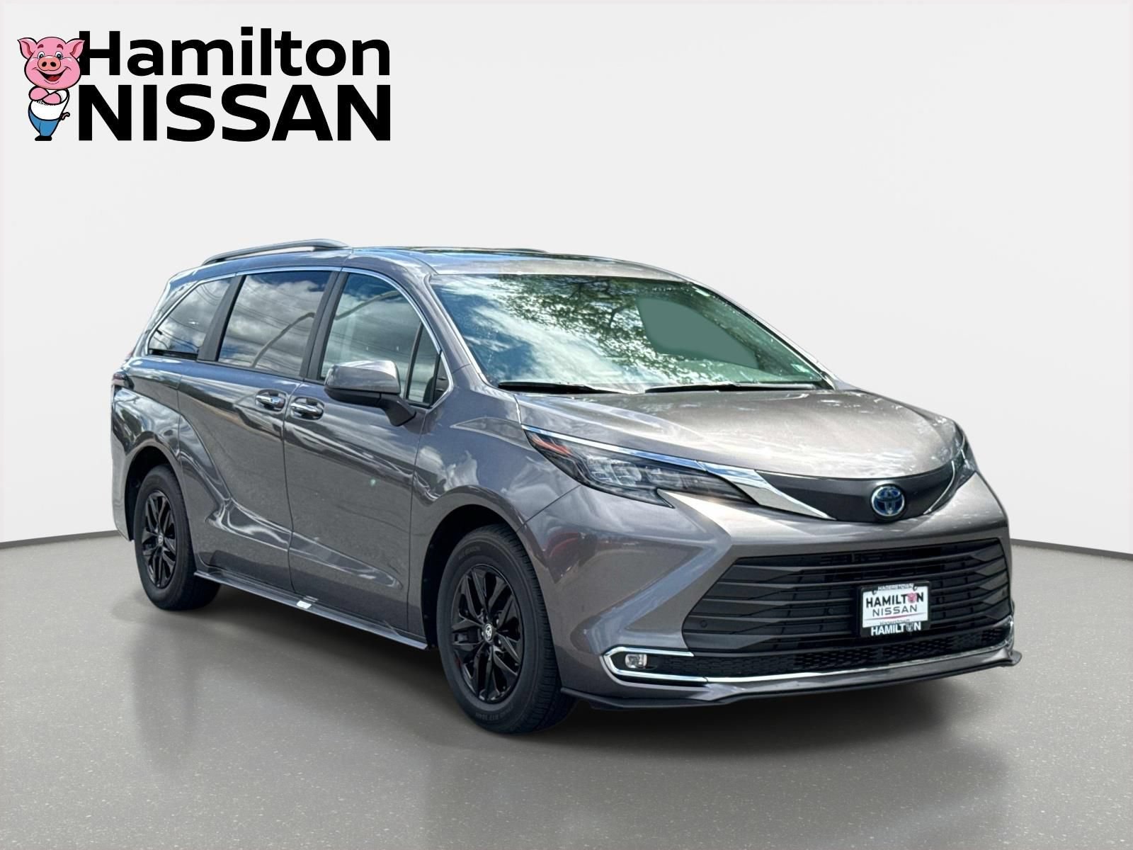 Used 2024 Toyota Sienna XLE