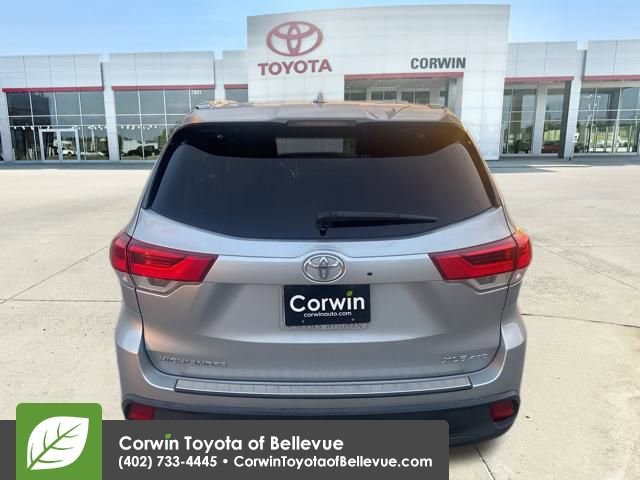 Used 2019 Toyota Highlander XLE w/ Protection Package #3 image 4