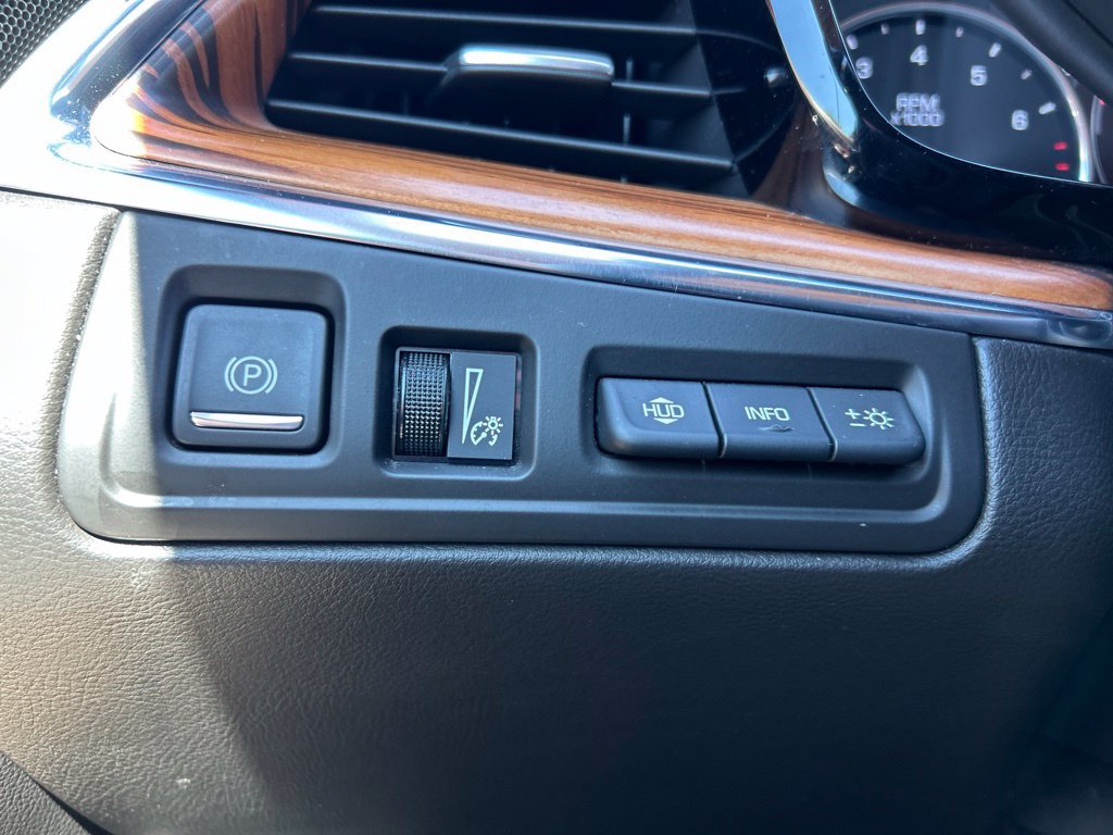 Used 2019 Cadillac XT5 Platinum AWD/4WD image 56