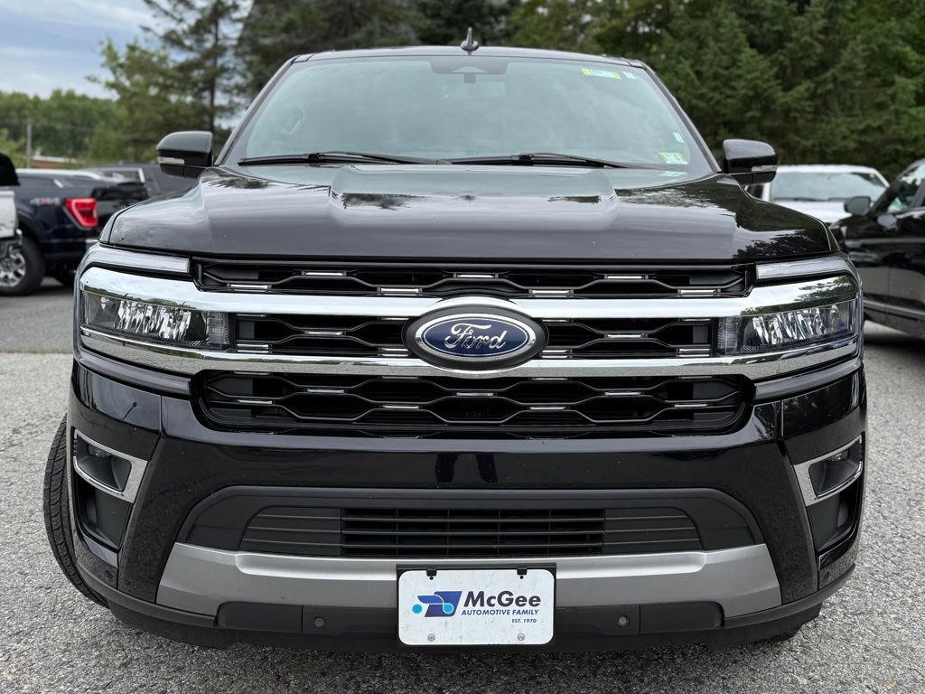 Certified 2024 Ford Expedition Limited image 2