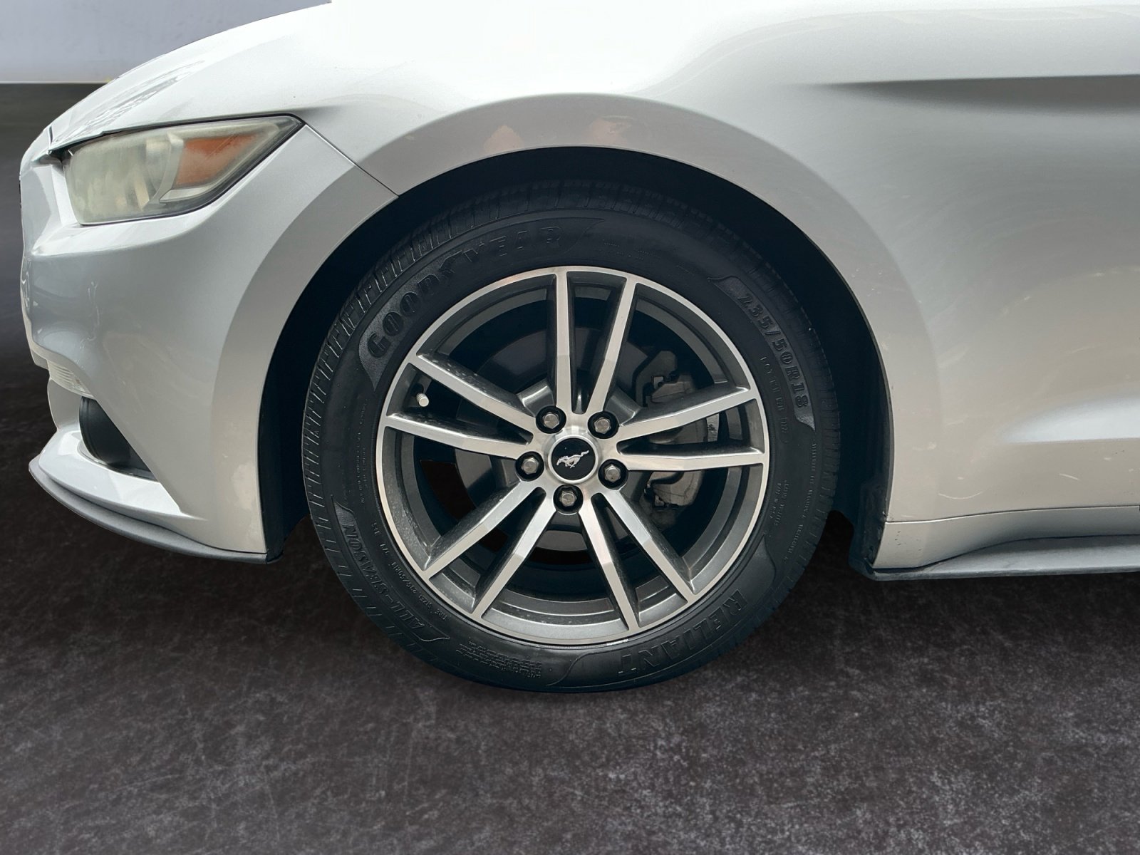 Used 2016 Ford Mustang Coupe image 14