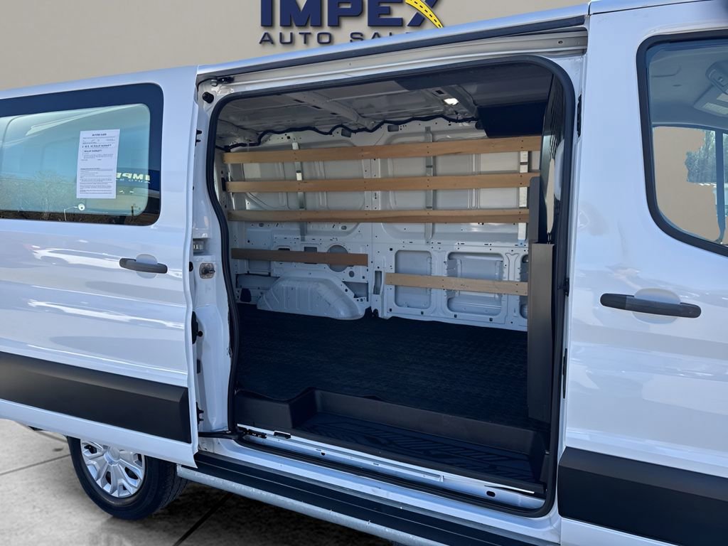 Used 2024 Ford Transit 250 Low Roof w/ Exterior Upgrade Package RWD image 21