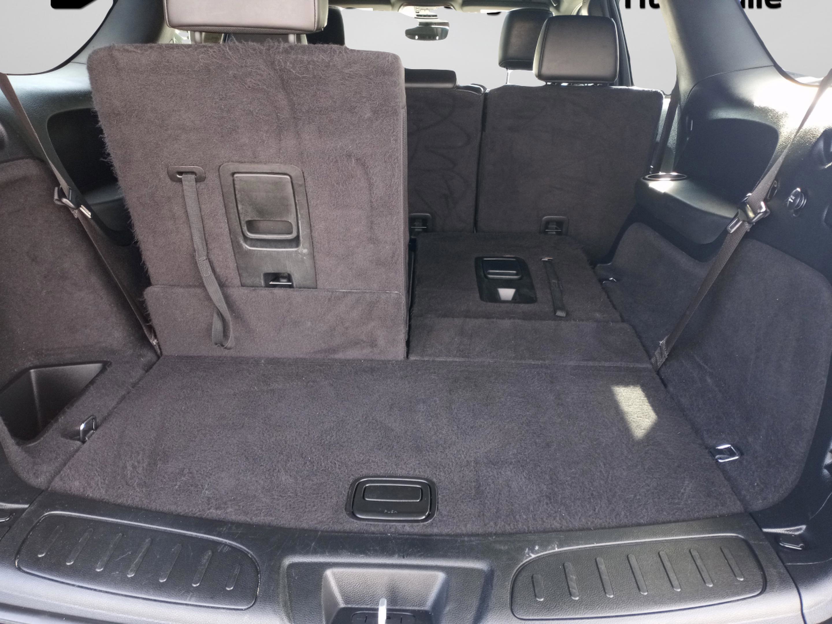 Used 2024 Dodge Durango GT image 31