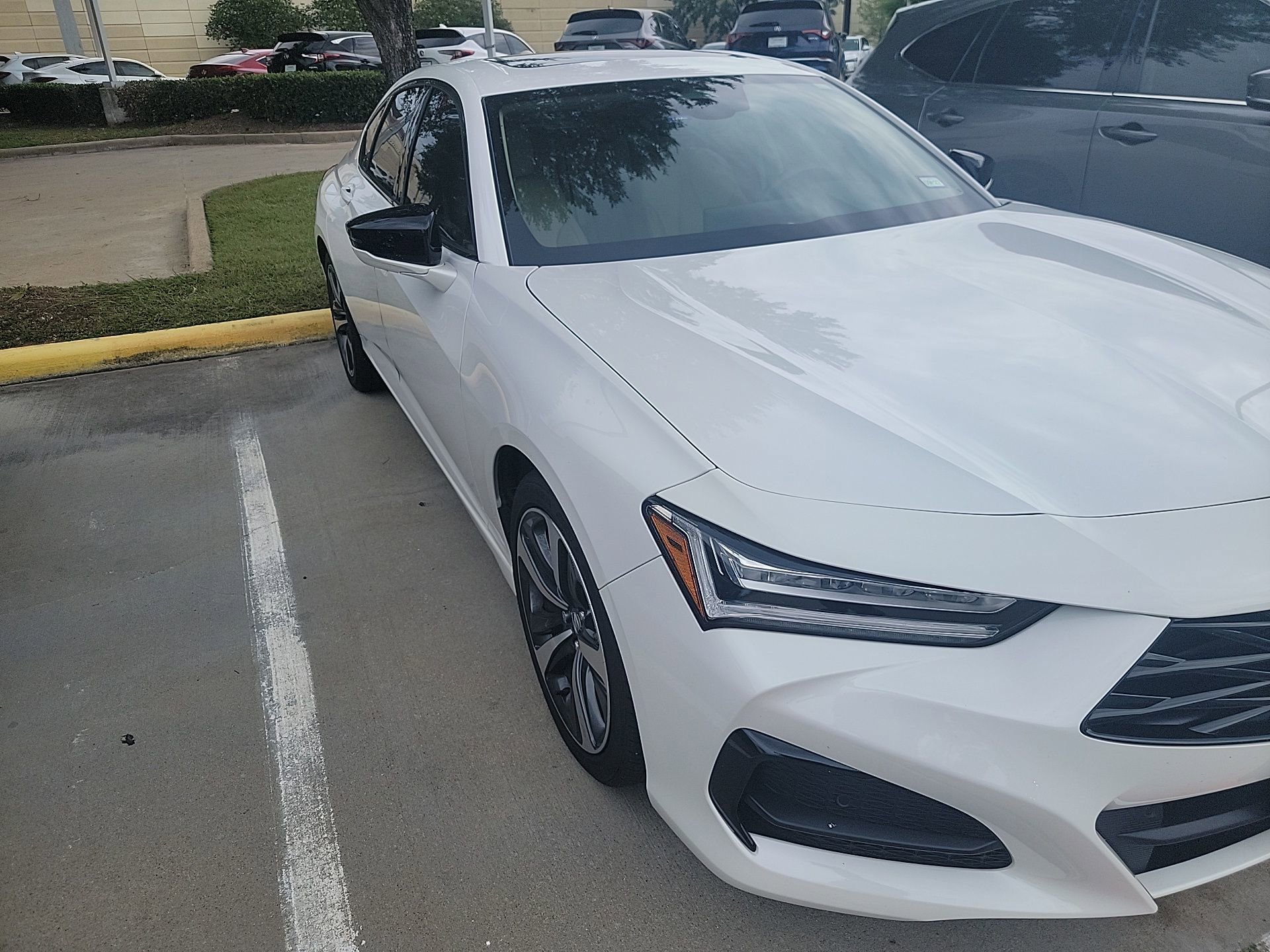 Certified 2025 Acura TLX w/ Technology Package FWD image 3