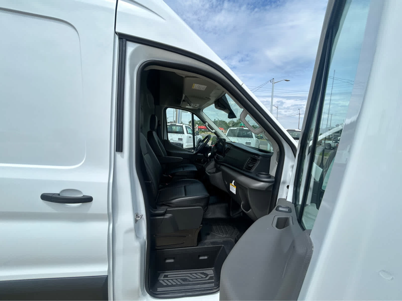 New 2026 Ford Transit 350 148 High Roof Extended RWD image 14