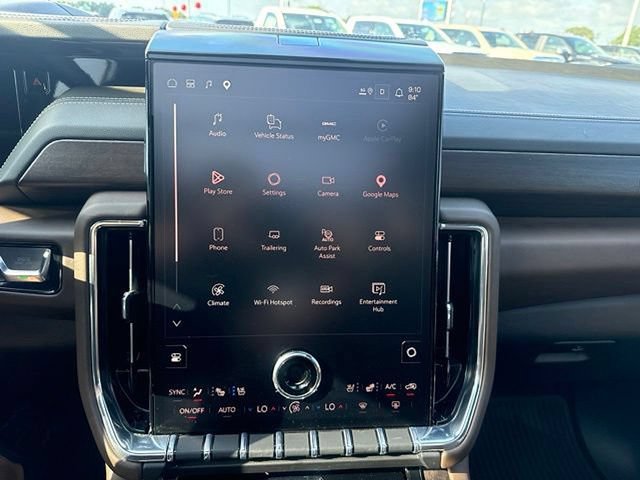 Used 2026 GMC Yukon Denali Ultimate AWD/4WD image 18