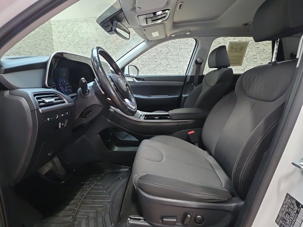 Used 2021 Hyundai Palisade SEL w/ Cargo Package image 28