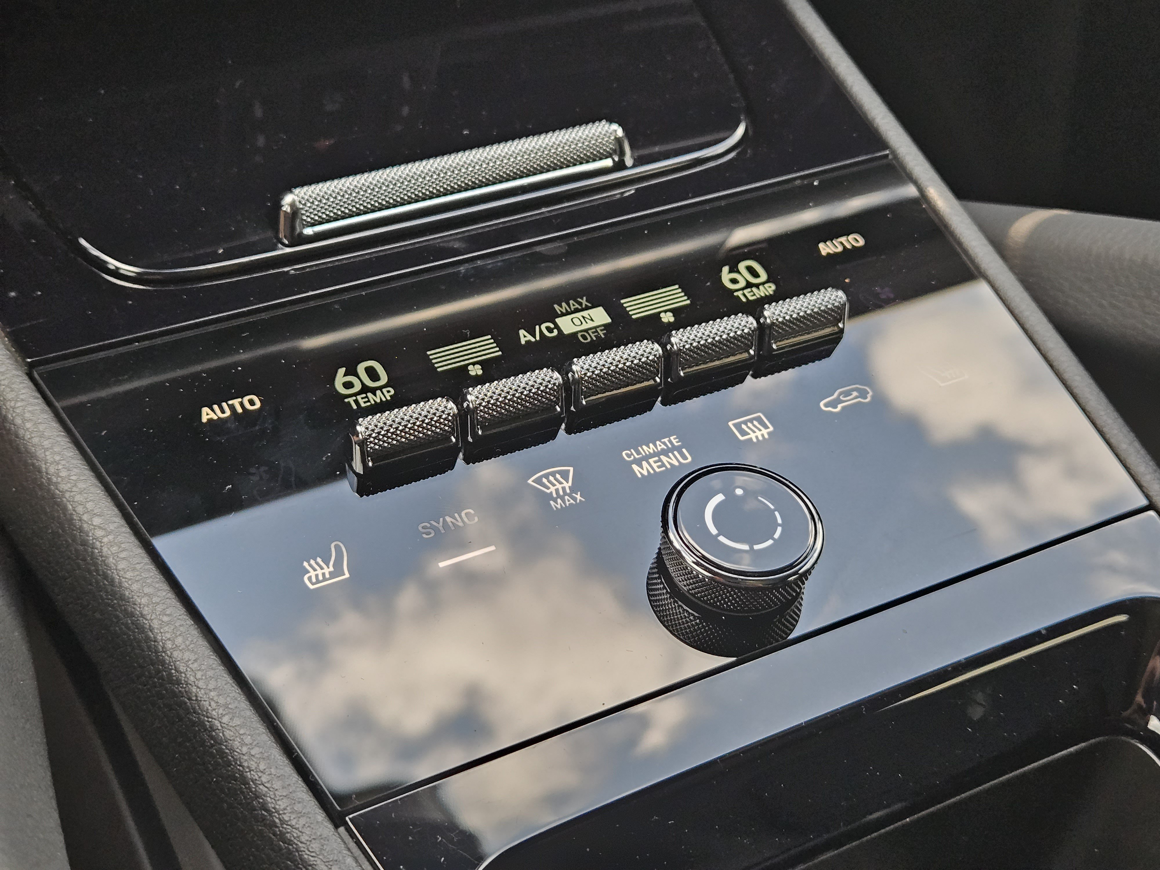 Certified 2026 Porsche Cayenne Coupe AWD/4WD image 19