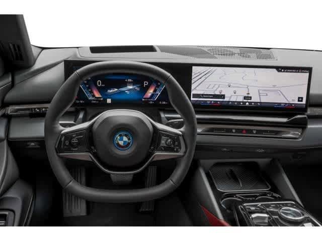 New 2026 BMW i5 eDrive40 w/ Premium Package image 4