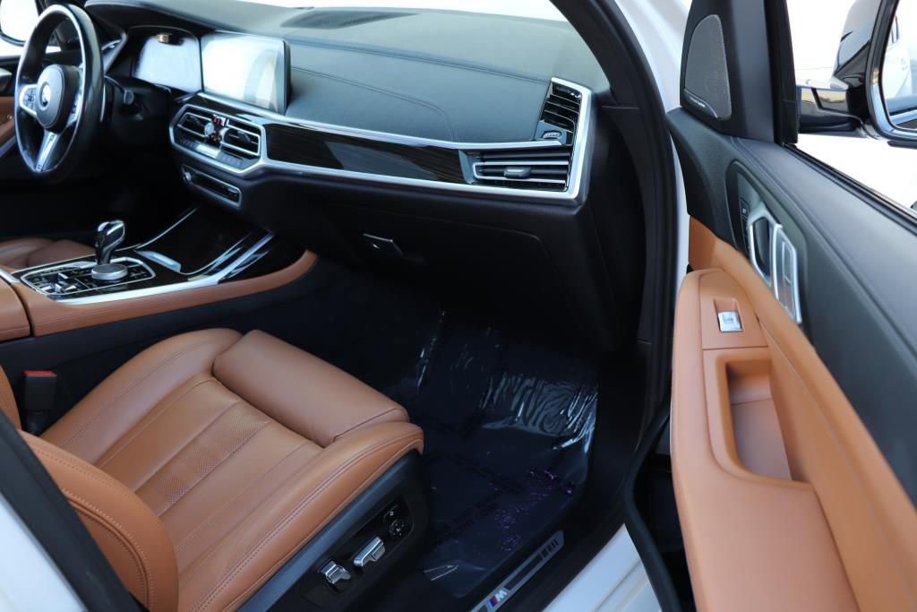 Used 2021 BMW X7 xDrive40i w/ M Sport Package image 33