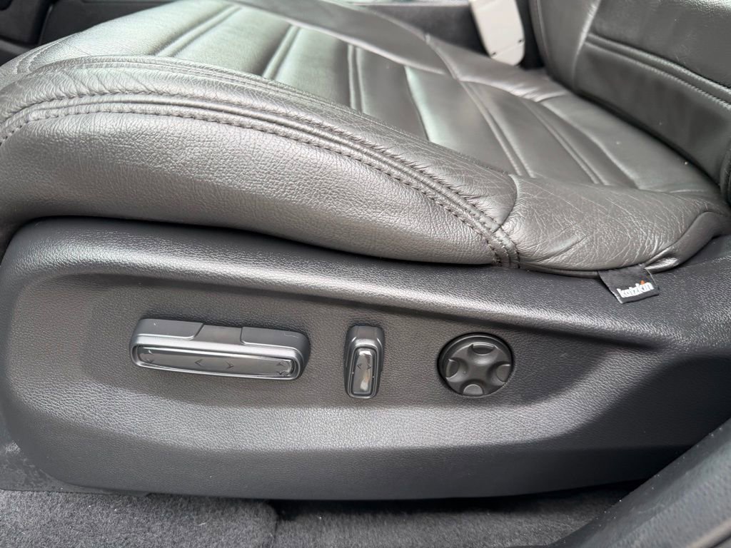 Used 2019 Honda CR-V EX image 18