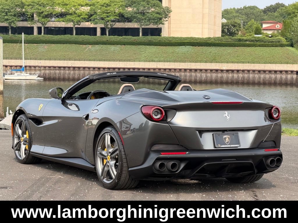 Used 2019 Ferrari Portofino RWD image 3