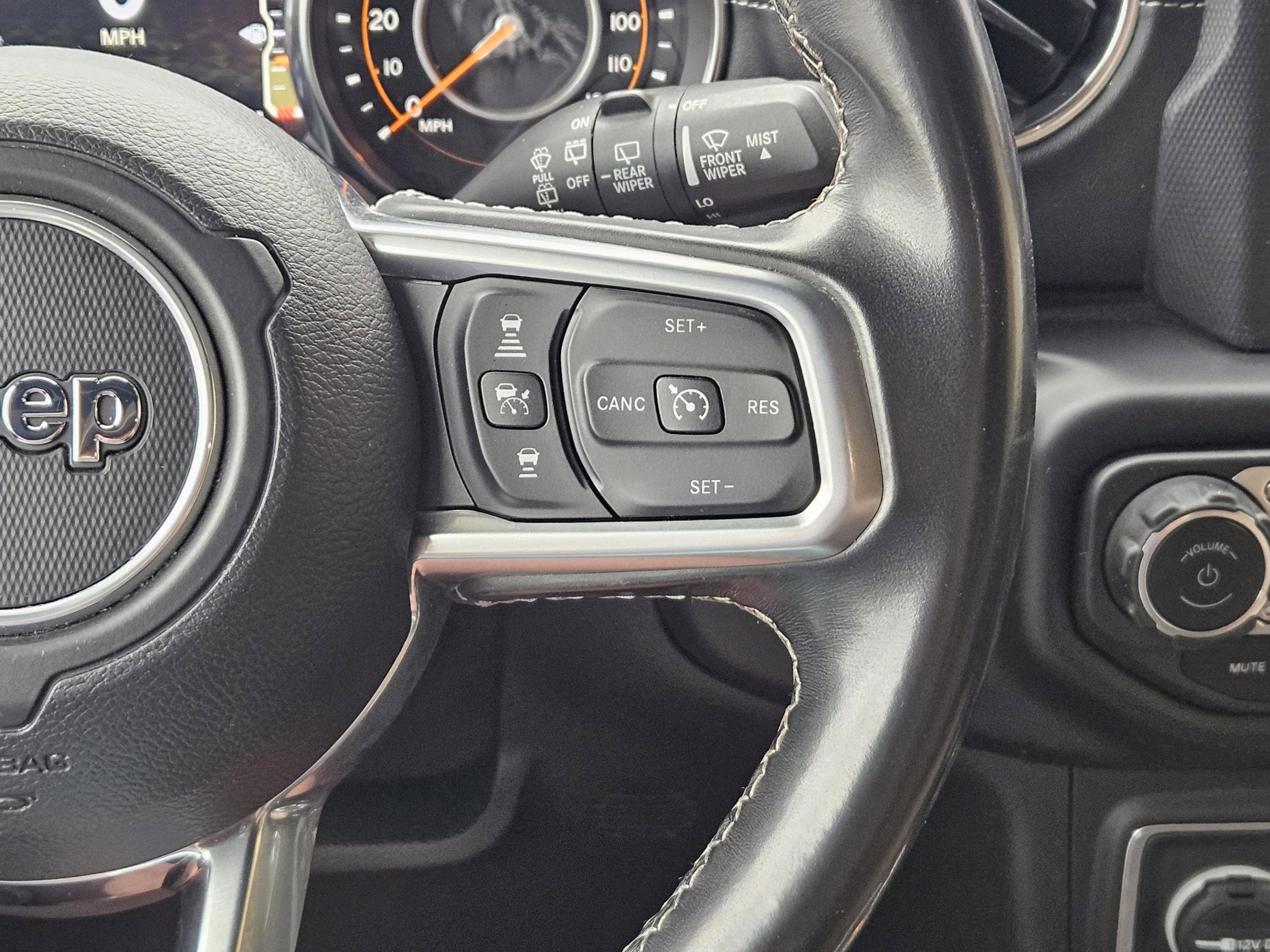 Used 2021 Jeep Wrangler Unlimited Sahara w/ LED Lighting Group image 31