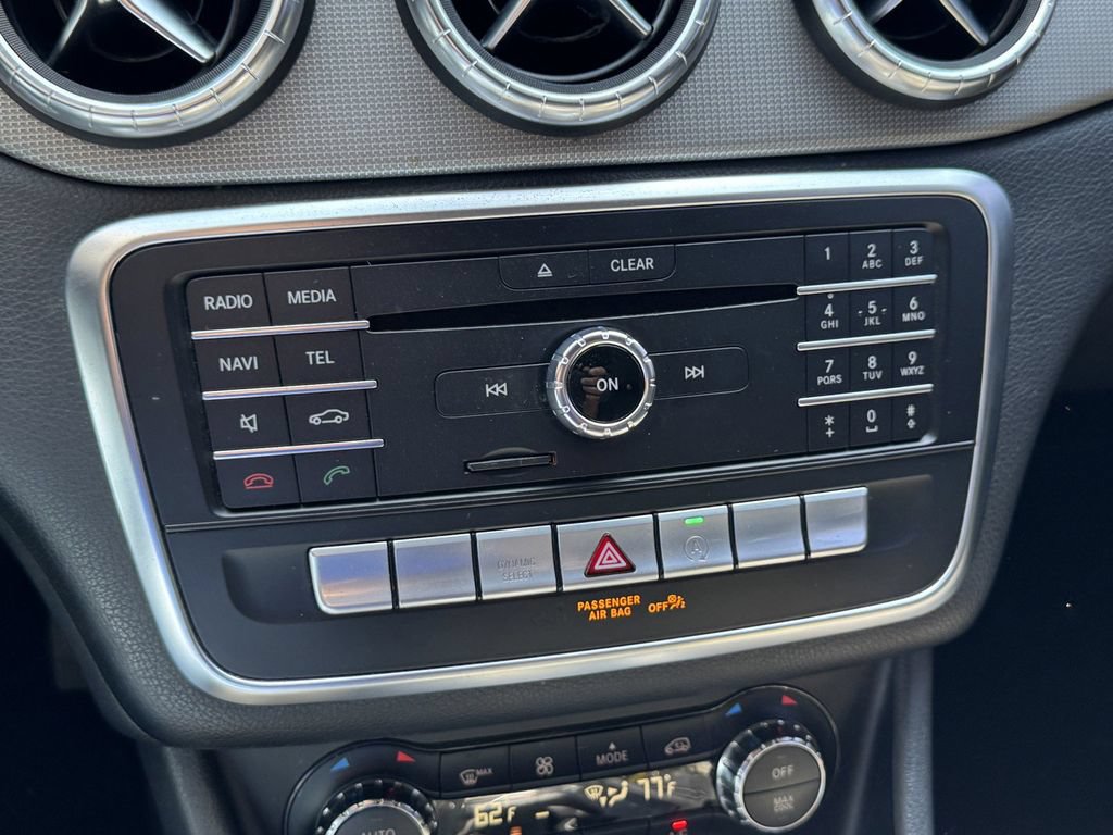 Used 2018 Mercedes-Benz CLA 250 image 18